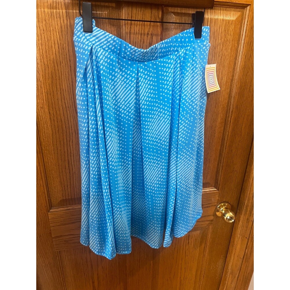 NWT LuLaRoe Madison Plus Size 2XL 2X A-Line Blue Skirt Spring Summer Flirty